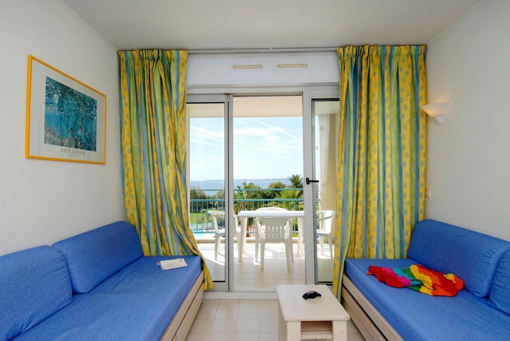 Résidence Odalys Les Pins Bleus Juan-les-Pins Chambre photo